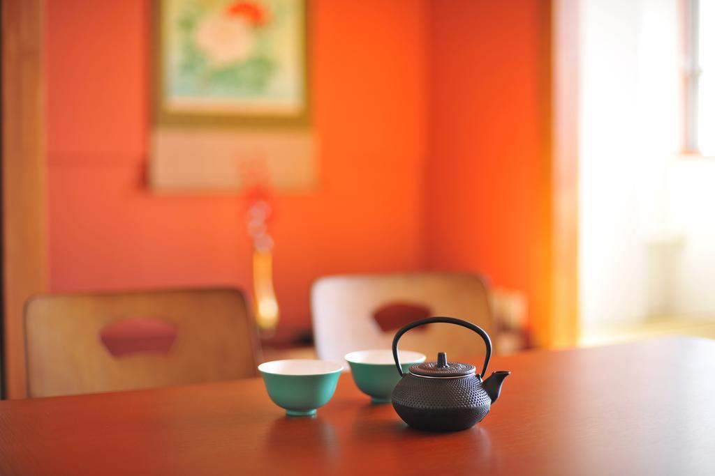 אטאמי Onsen Hostel Hinoemi מראה חיצוני תמונה