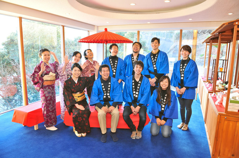 אטאמי Onsen Hostel Hinoemi מראה חיצוני תמונה
