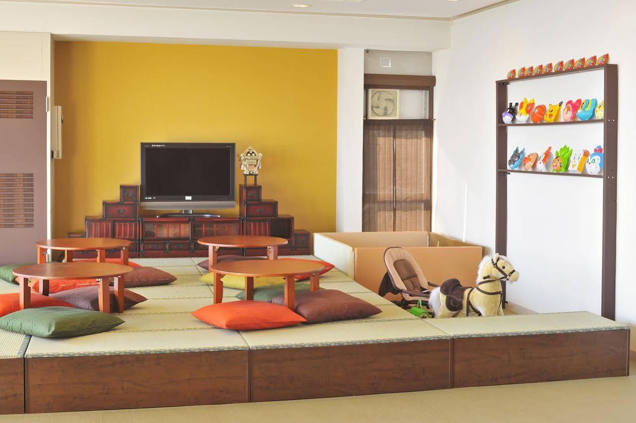 אטאמי Onsen Hostel Hinoemi מראה חיצוני תמונה